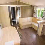 Du Chateau 2*