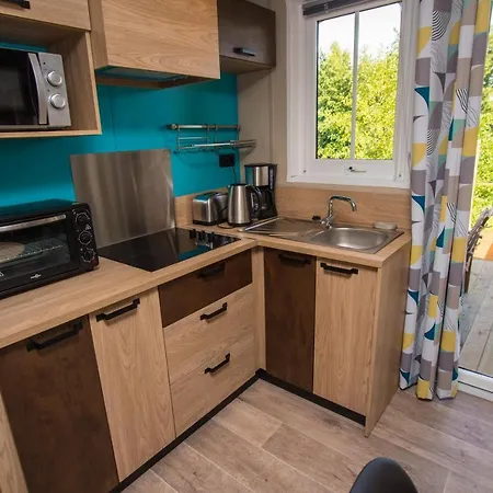 Du Chateau Campsite Hondainville