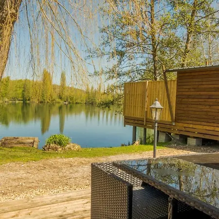 Du Chateau Hondainville