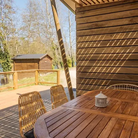 Du Chateau Campsite Hondainville